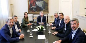 Macri intenta apagar la crisis interna con fotos de unidad