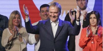 Tras su reelección, Schiaretti vuelve al armado electoral nacional