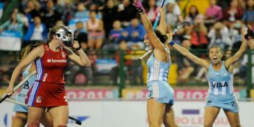 Las Leonas van por Australia