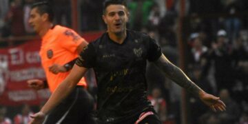 Se pelean por el Tanque