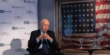 Aislado, Lavagna vuelve a tomar distancia del peronismo federal