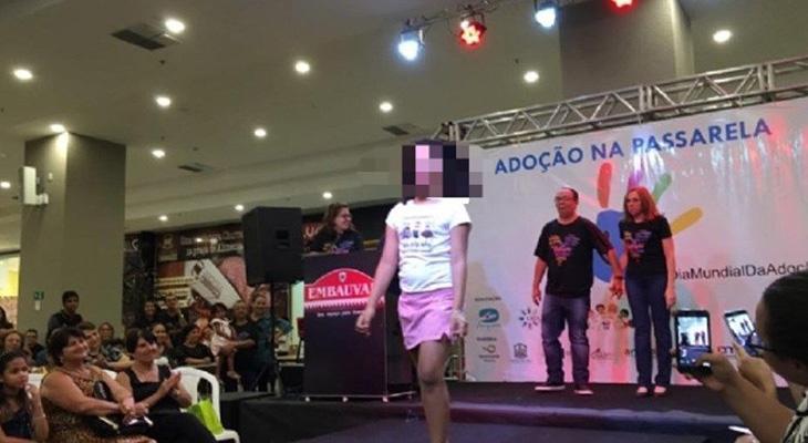 Repudio en Brasil por un desfile de niños huérfanos para ser adoptados Repudio en Brasil por un desfile de niños huérfanos para ser adoptados