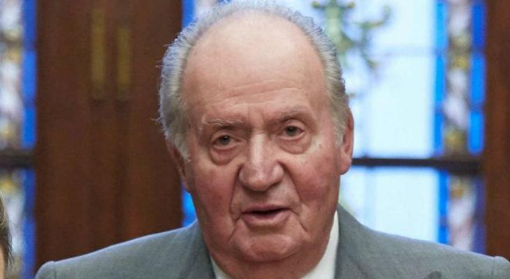 El rey Juan Carlos anunció su retiro de la vida pública El rey Juan Carlos anunció su retiro de la vida pública