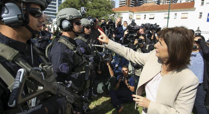 El gobierno habilitó el uso de las pistolas Taser El gobierno habilitó el uso de las pistolas Taser