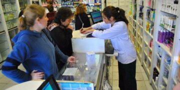 Por la crisis, la gente cambia los hábitos de consumo de medicamentos