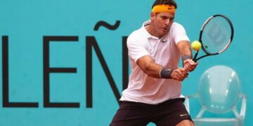 Tropiezo por triplicado