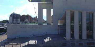 Imputan a un comerciante acusado de pedir dinero en nombre de jueces y fiscales