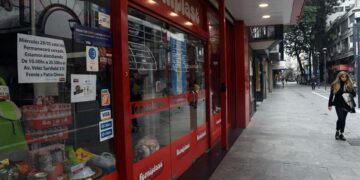 El paro general convocado por la CGT es contundente en Córdoba