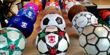 En Bell Ville, los fabricantes de pelotas trabajan «al 30%»