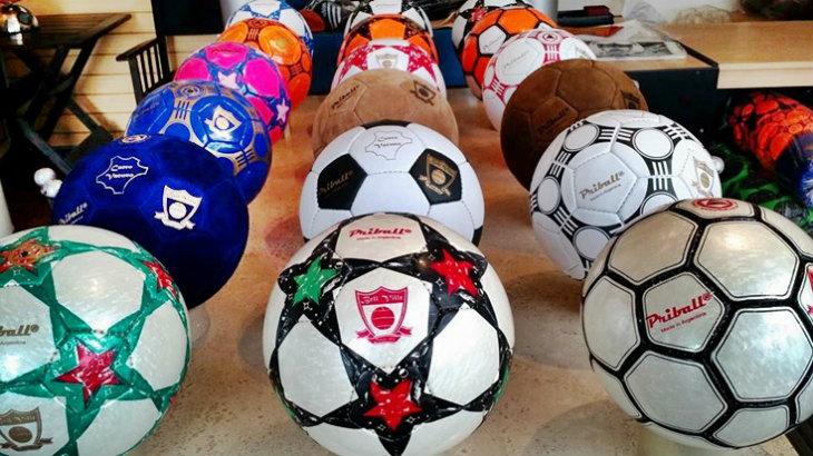 En Bell Ville, los fabricantes de pelotas trabajan "al 30%" En Bell Ville, los fabricantes de pelotas trabajan "al 30%"