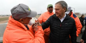 Schiaretti se fue de vacaciones y posterga una definición