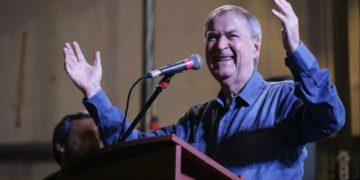 Los candidatos se pasan factura en la discusión del narcotráfico