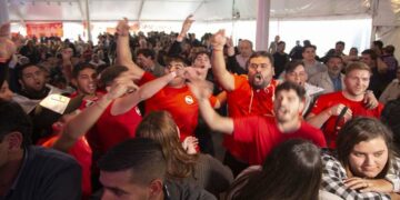 Convención Nacional: de los insultos de la «barra» a la marcha radical