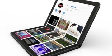 En 2020 lanzarán la primera notebook con pantalla plegable