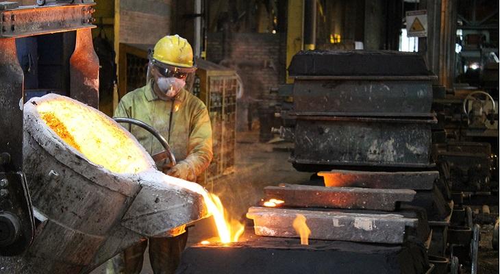 Se perdieron 137.000 puestos de trabajo industriales en 39 meses Se perdieron 137.000 puestos de trabajo industriales en 39 meses