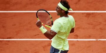 Nadal venció a Federer y es finalista de Roland Garros