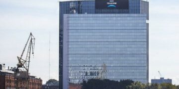 Telecom acordó un plan de financiación con BID Invest