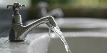 Confirman subas de los servicios de agua y luz