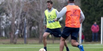 Continúa trabajando