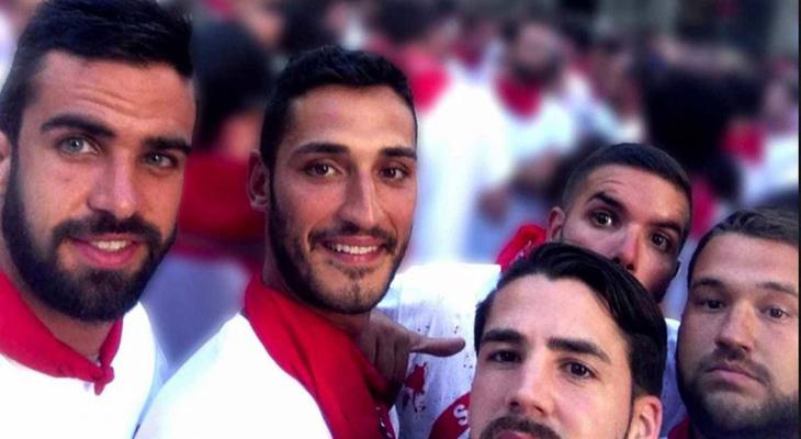 España: condenan a "La Manada" a 15 años de prisión por violación España: condenan a "La Manada" a 15 años de prisión por violación