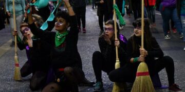 Masiva marcha de Ni Una Menos contra la violencia machista