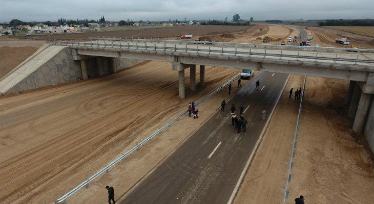 Autorizan un crédito de US$120 millones para obras públicas