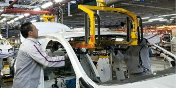 La industria acumula más de un año de caída sostenida