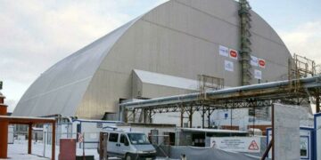 Ucrania inaugura una cúpula sobre Chernóbil