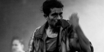 Un viaje el centro de la violencia