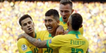 Brasil y Perú van por el título