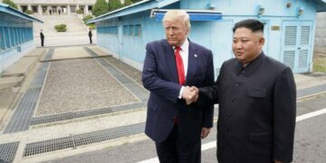 Trump se reunió con Kim y pisó suelo norcoreano
