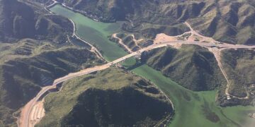 Detectan la presencia crónica de toxinas graves en los diques