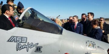 Fadea vendió dos aviones Pampa III a Guatemala