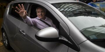 Fernández pidió duplicar el esfuerzo a la militancia cordobesa