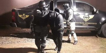 Desbaratan una organización narco (un policía detenido)