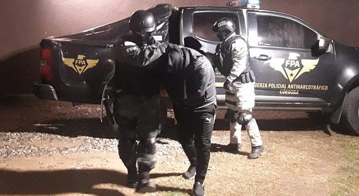Desbaratan una organización narco (un policía detenido)