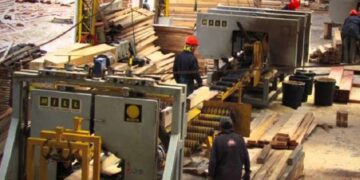 Los salarios de los industriales disminuyeron 40% desde 2015
