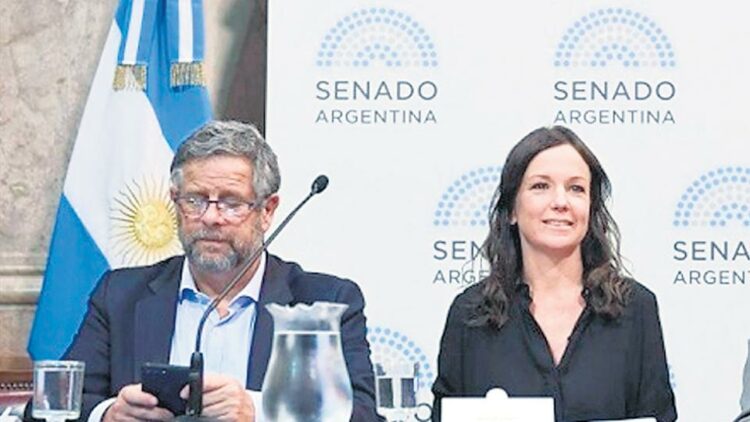 Imputan a Stanley y Rubinstein por el faltante de vacunas