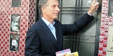 Macri retoma los recorridos pero lejos del Conurbano