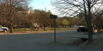 Se complica la situación del policía acusado de violación