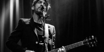 Sus pasos plasmados en letras