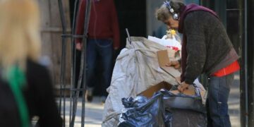 Una familia necesitó $30.000 para no ser pobre en junio