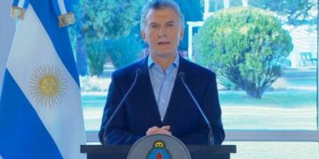 Macri anunció medidas para llevar «alivio» a “17 millones de trabajadores y a las pymes»