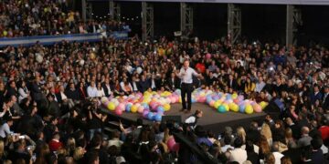 Cierres de campaña con tonada cordobesa