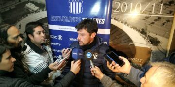 “No saldremos a defender”