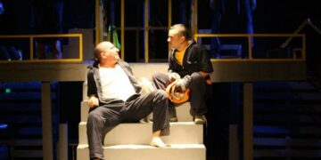 Ott con una puesta profunda