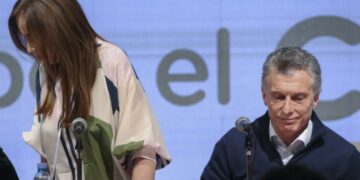 Kicillof se impuso ante Vidal con casi el 50% de los votos