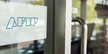 Giro en la causa de Oil