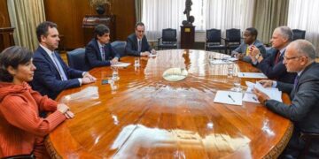 “Reperfilación”: anuncian la postergación de vencimientos de la deuda