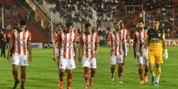 Instituto cayó ante Sarmiento por 3 a 2